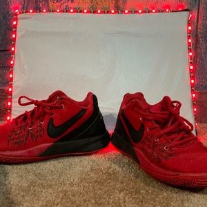 Used red Kyrie flap trap 2’s
